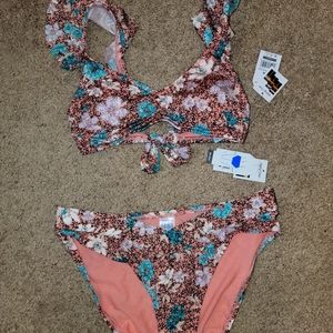 NWT Bikini set. Mismatched sizes.
